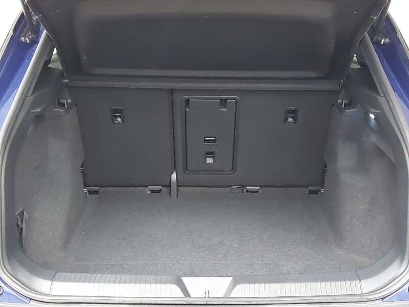 Used Volkswagen ID.4 2022 for sale - 77722390: Photo 8