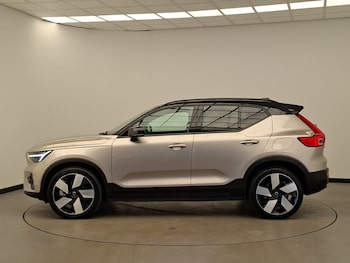 Used Volvo XC40 2023 for sale - 78799709: Photo