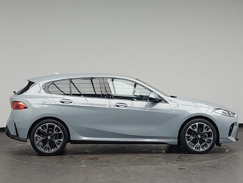 Used BMW 1 Series 2025 for sale - 76532963: Photo