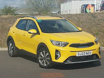 Used Kia Stonic 2023 for sale - 78334140: Photo