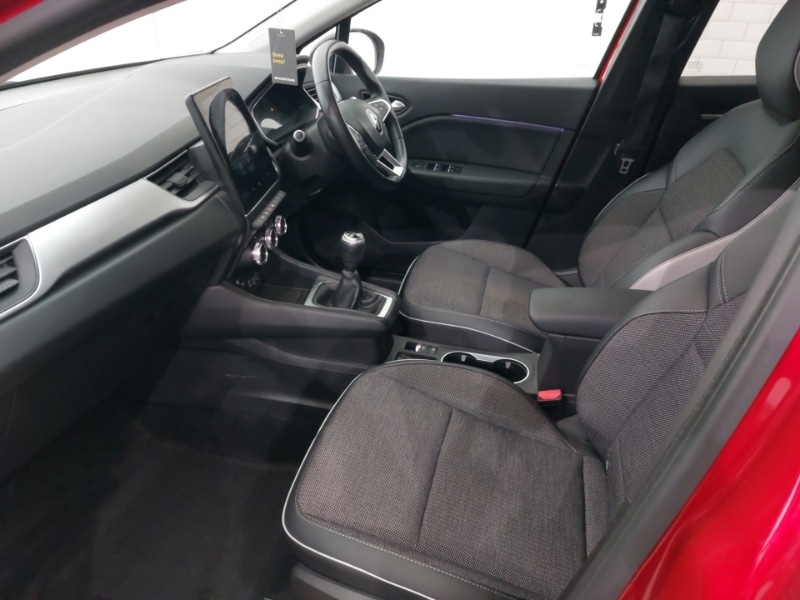 Used Renault Captur 2021 for sale - 76182802: Photo 5