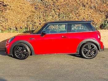 Used MINI Hatch 2023 for sale - 77955003: Photo