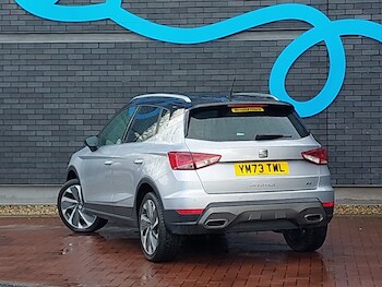 Used SEAT Arona 2024 for sale - 77924297: Photo