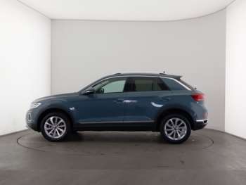 Used Volkswagen T-Roc 2024 for sale - 75289757: Photo