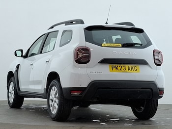 Used Dacia Duster 2023 for sale - 78861579: Photo