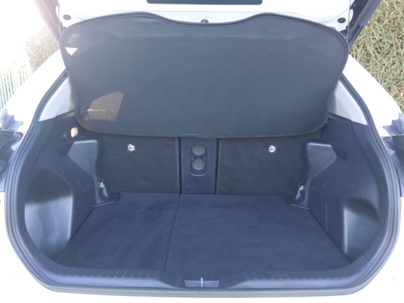 Used Toyota Yaris Cross 2022 for sale - 77761995: Photo 8