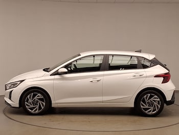 Used Hyundai i20 2025 for sale - 77405979: Photo