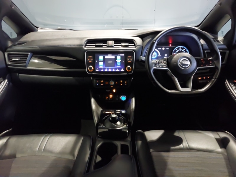 Used Nissan Leaf 2022 for sale - 76881056: Photo 2