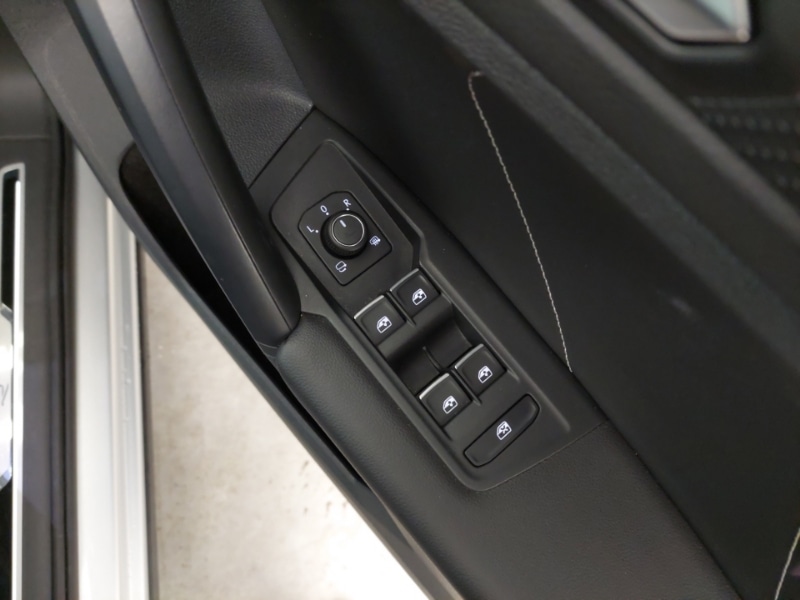 Used Volkswagen Tiguan 2023 for sale - 77913378: Photo 12