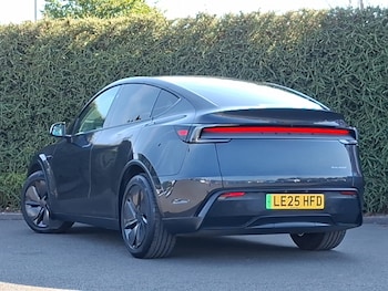 Used Tesla Model Y 2025 for sale - 79498402: Photo