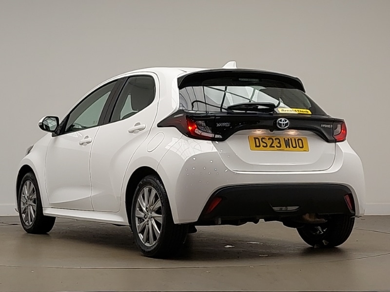 Used Toyota Yaris 2023 for sale - 76983696: Photo 3