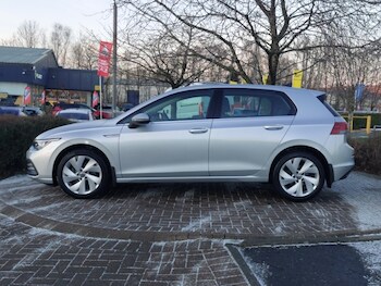 Used Volkswagen Golf 2022 for sale - 77458397: Photo