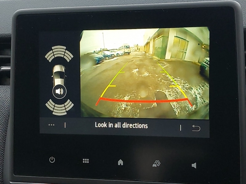 Used Renault Clio 2025 for sale - 77150920: Photo 11