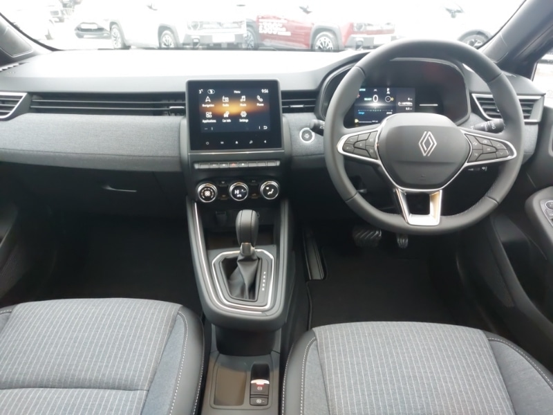 Used Renault Clio 2025 for sale - 77150920: Photo 2