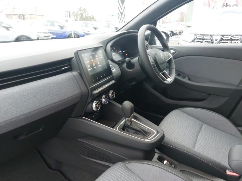 Used Renault Clio 2025 for sale - 77150920: Photo 5