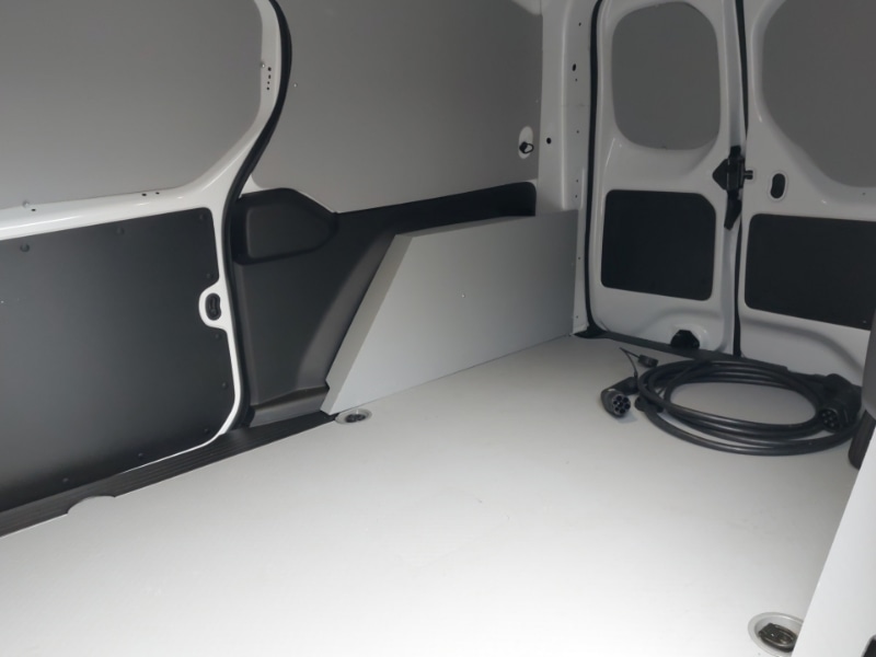 Used Renault Kangoo 2024 for sale - 77518924: Photo 6