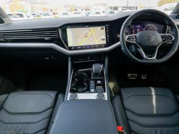 Used Volkswagen Touareg 2023 for sale - 74965066: Photo