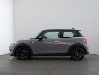 Used MINI Hatch 2021 for sale - 77073672: Photo