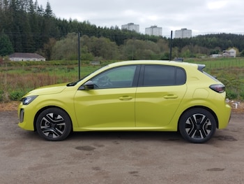 Used Peugeot 208 2025 for sale - 78660419: Photo
