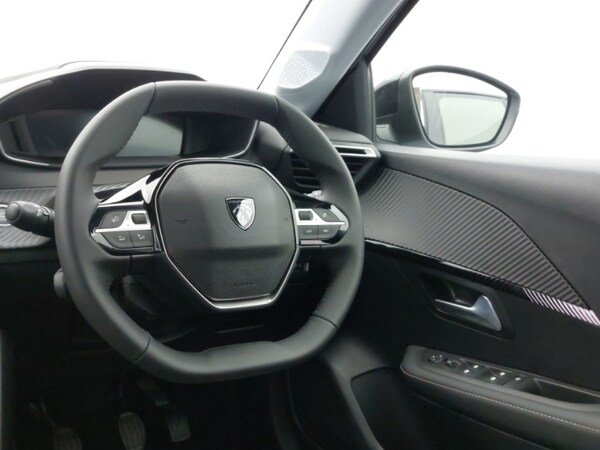 Used Peugeot 208 2025 for sale - 76258852: Photo 10