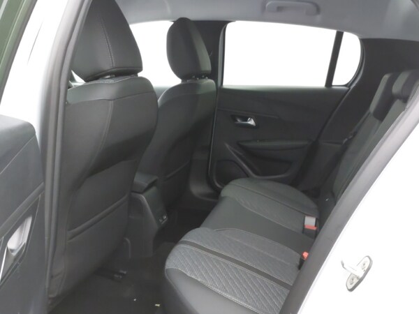 Used Peugeot 208 2025 for sale - 76258852: Photo 6