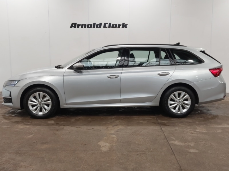 Used Skoda Octavia 2024 for sale - 77960584: Photo 4