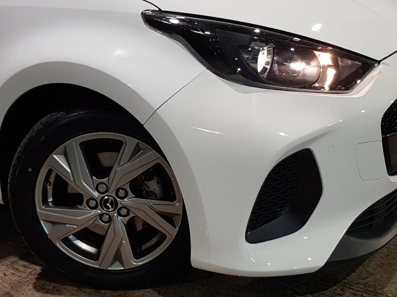 Used Mazda Mazda2 HYBRID 2024 for sale - 76912134: Photo 9