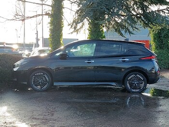 Used Nissan Leaf 2022 for sale - 77039578: Photo