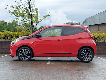 Used Toyota AYGO 2021 for sale - 78612641: Photo