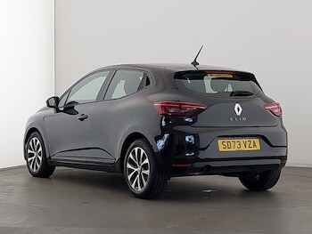 Used Renault Clio 2023 for sale - 78343196: Photo