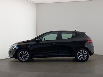 Used Renault Clio 2023 for sale - 78343196: Photo