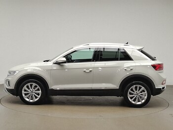 Used Volkswagen T-Roc 2022 for sale - 78114266: Photo