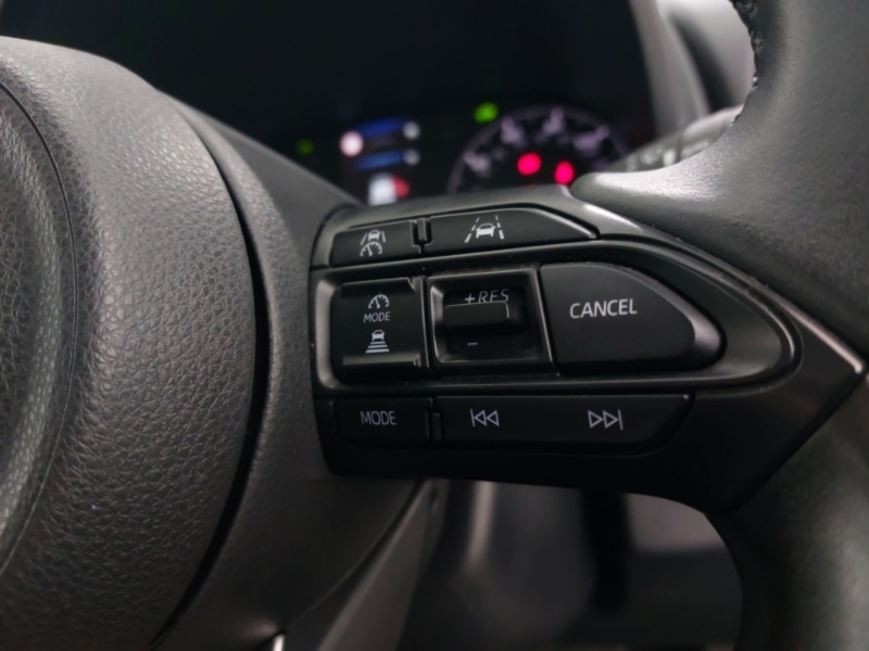 Used Mazda Mazda2 HYBRID 2024 for sale - 77434241: Photo 12