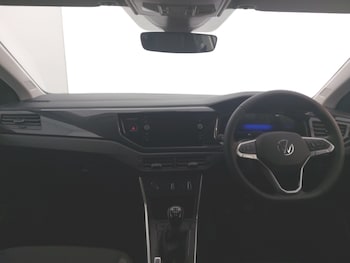 Used Volkswagen Polo 2025 for sale - 76951997: Photo