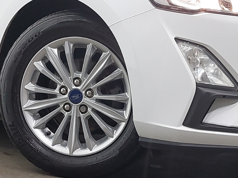 Used Ford Focus 2019 for sale - 76614395: Photo 9