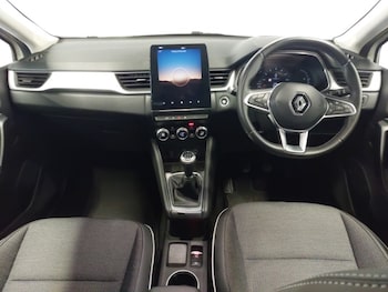 Used Renault Captur 2021 for sale - 78480849: Photo