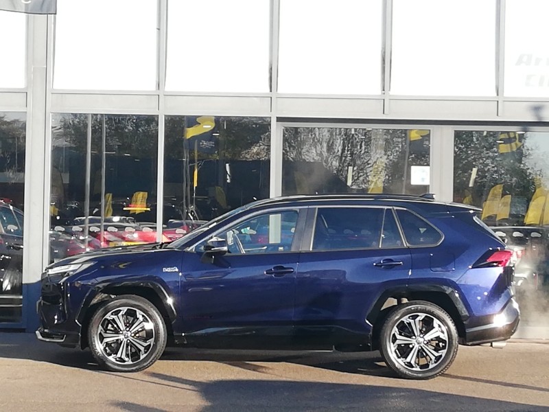 Used Toyota RAV4 2022 for sale - 76742160: Photo 4