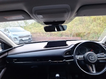 Used Mazda CX-30 2022 for sale - 76282395: Photo 2