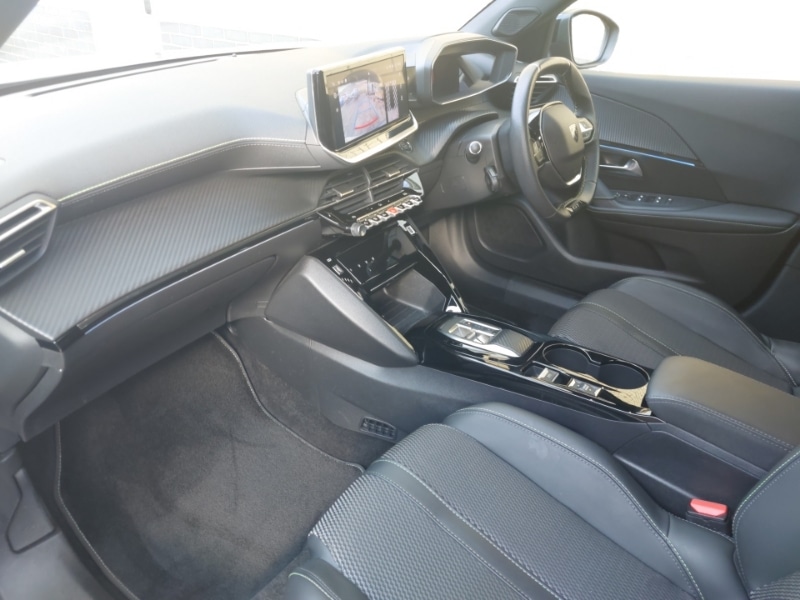 Used Peugeot 2008 2023 for sale - 76358559: Photo 5
