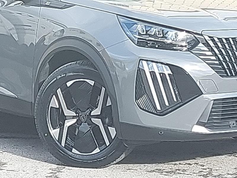 Used Peugeot 2008 2023 for sale - 76358559: Photo 9