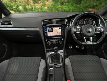 Used Volkswagen Golf 2020 for sale - 75656634: Photo