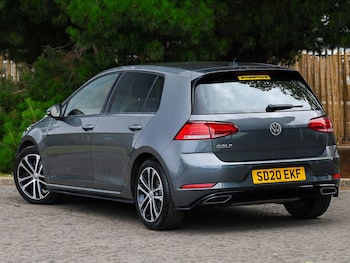 Used Volkswagen Golf 2020 for sale - 75656634: Photo