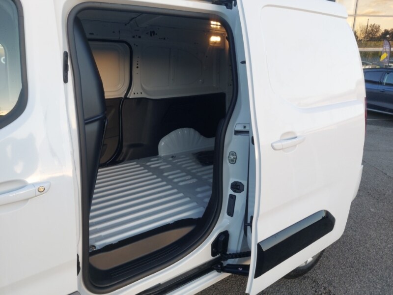 Used Fiat Doblo 2024 for sale - 76816899: Photo 6