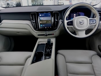 Used Volvo XC60 2022 for sale - 78294222: Photo