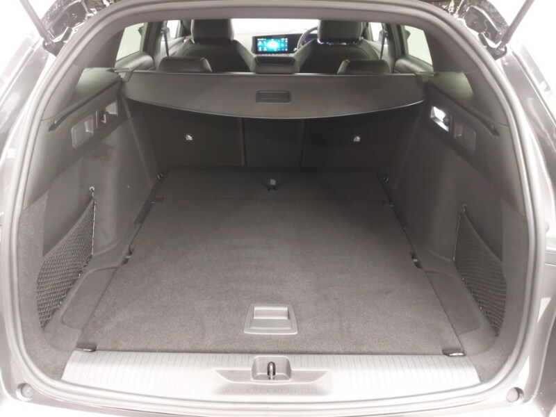 Used Vauxhall Astra 2025 for sale - 76543919: Photo 8