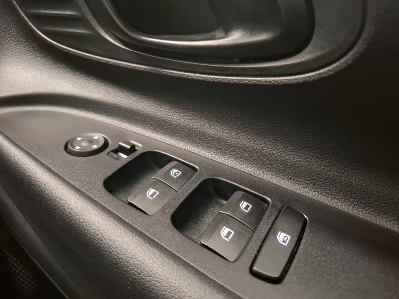 Used Hyundai i20 2023 for sale - 77892031: Photo 12