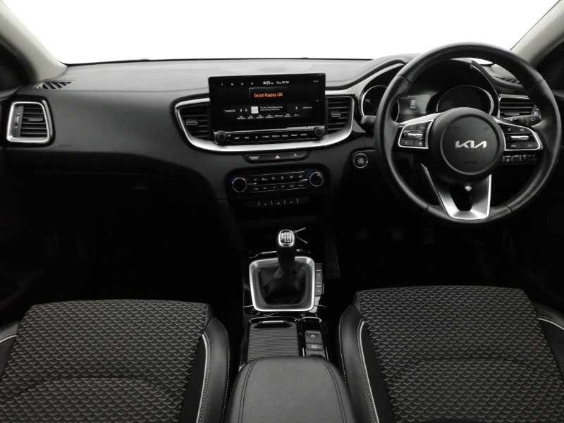 Used Kia XCeed 2023 for sale - 77956255: Photo 2