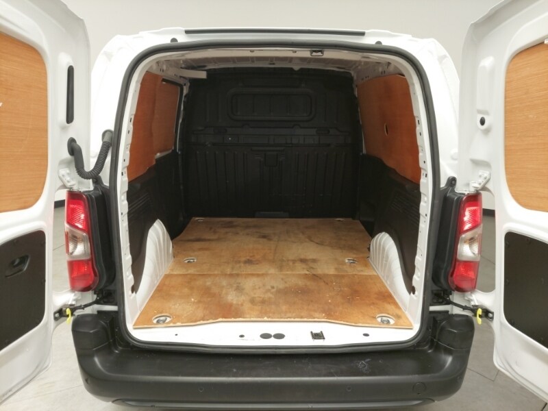 Used Vauxhall Combo 2024 for sale - 76532789: Photo 8