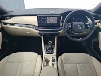 Used Skoda Octavia 2023 for sale - 78318018: Photo