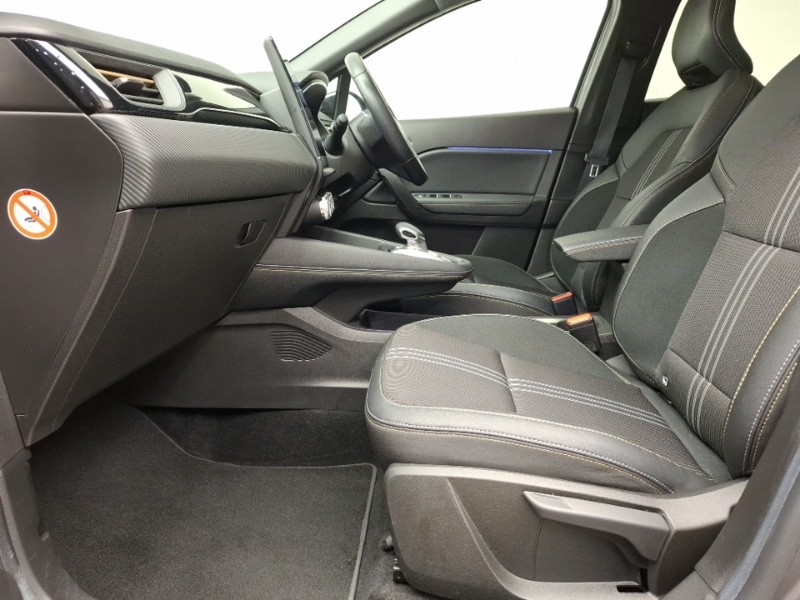 Used Renault Captur 2023 for sale - 76683153: Photo 5